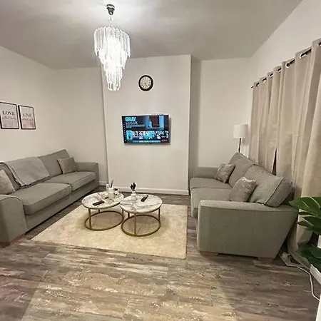 Lovely 5Br Home In Manchester. Close To The City Exterior foto
